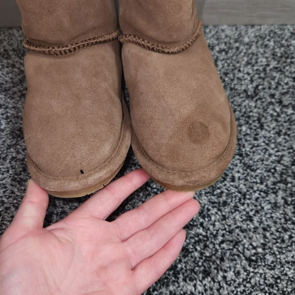 Bearpaw Abigail Youth Child Fuzzy Boots Girls Sz 2 Toggle Side,Brown Tan Warm